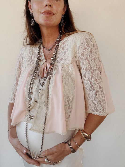 1930s Lace + Bubblegum Crepe Bed Jacket- S-M