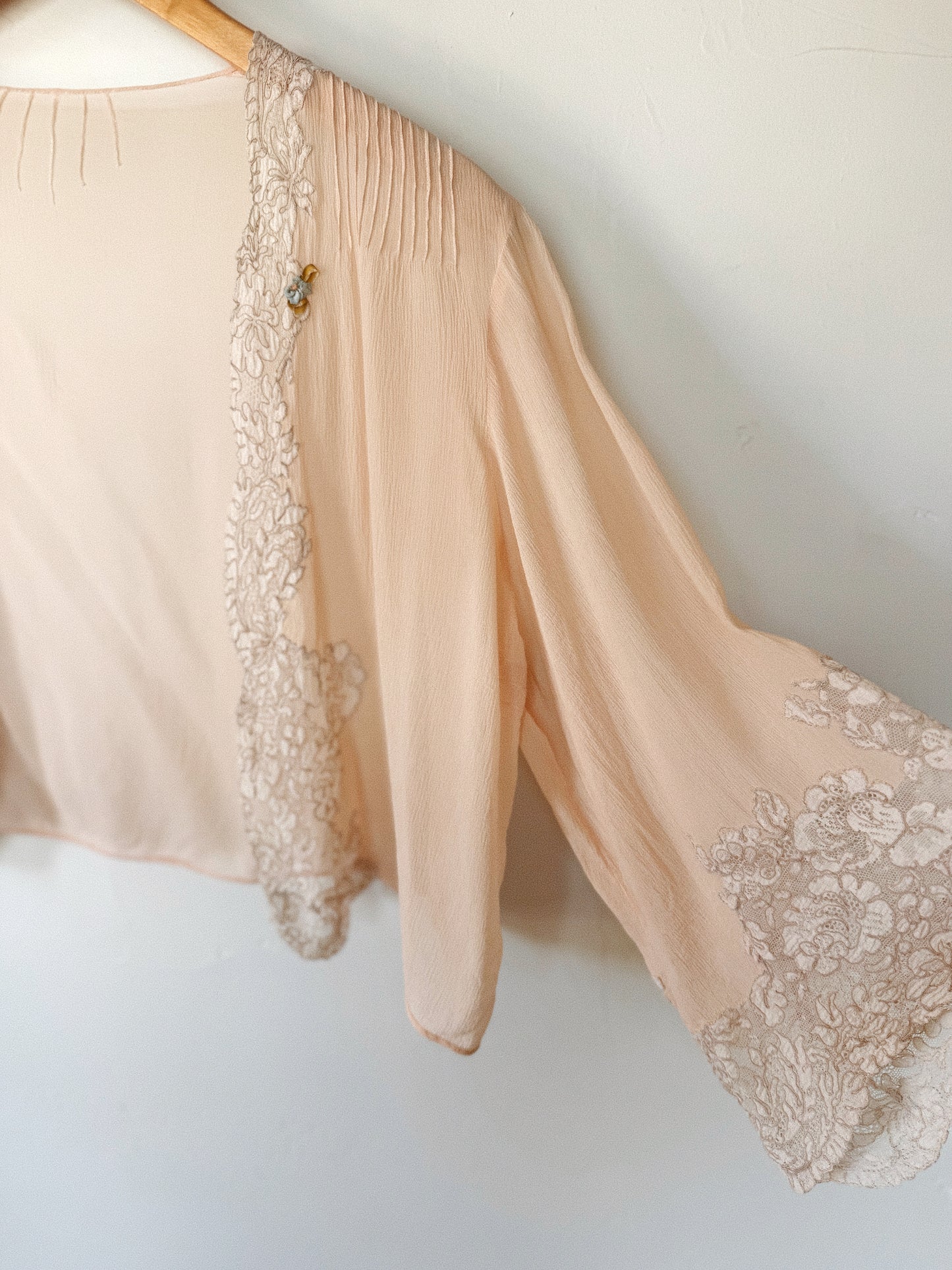1930s Blush Pink Crinkle Silk Chiffon + Lace Bed Jacket- S-M/L