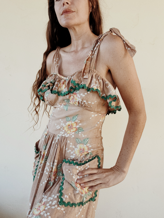 1940s Hawaiian Hibiscus Cotton Summer Dress w/ Ric Rac Trim- S