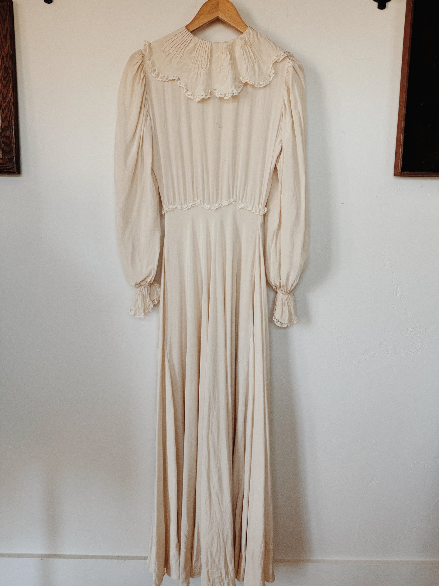1930s Ethereal Ivory Silk Babydoll Peignoir w/ Scalloped Collar- S-S/M
