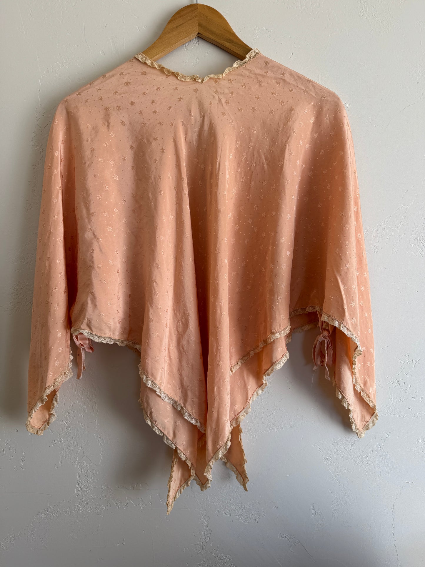 1930s Dusty Rose Silk Brocade Hanker Chief Bed Jacket- S-M