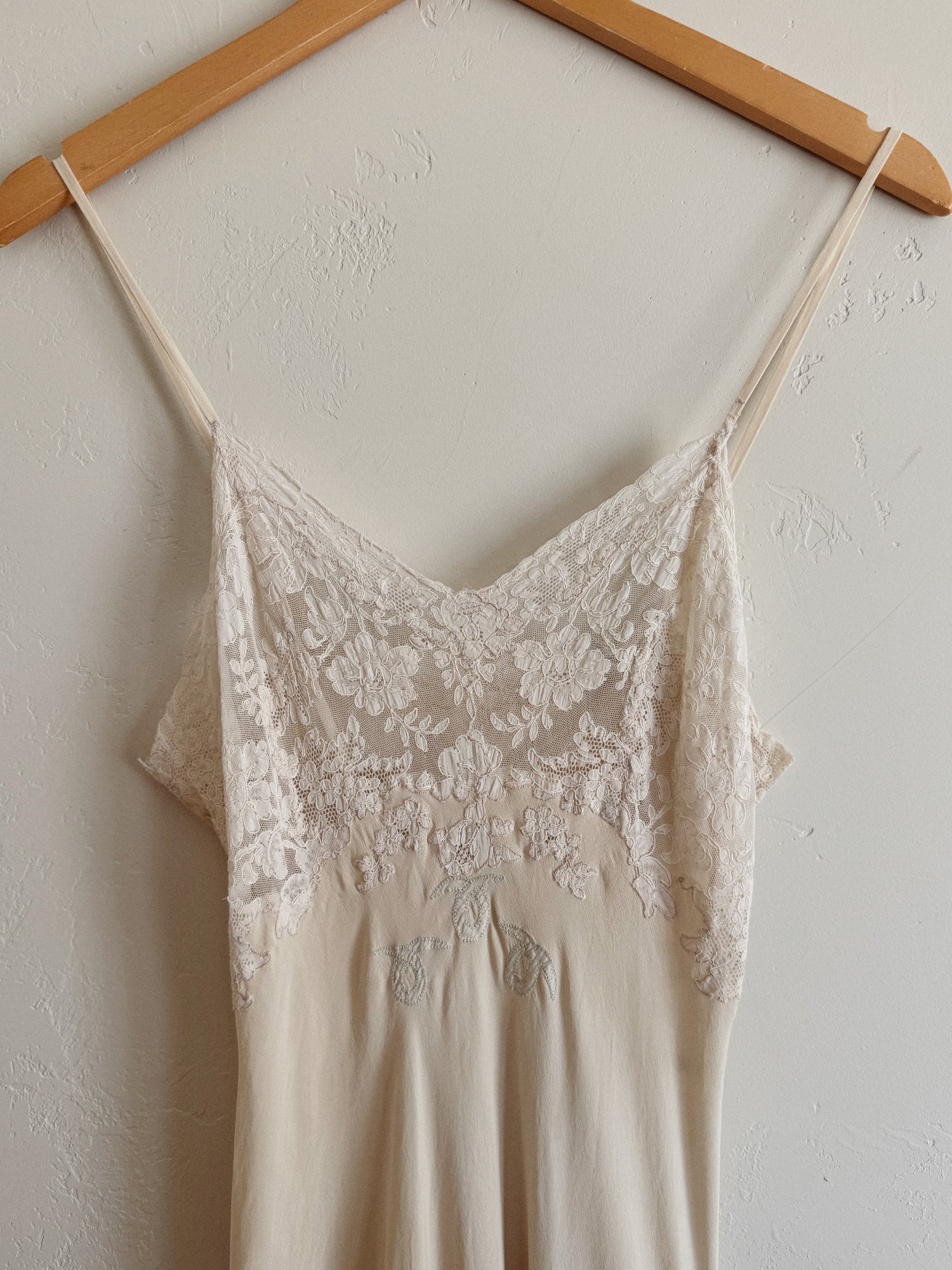 XS