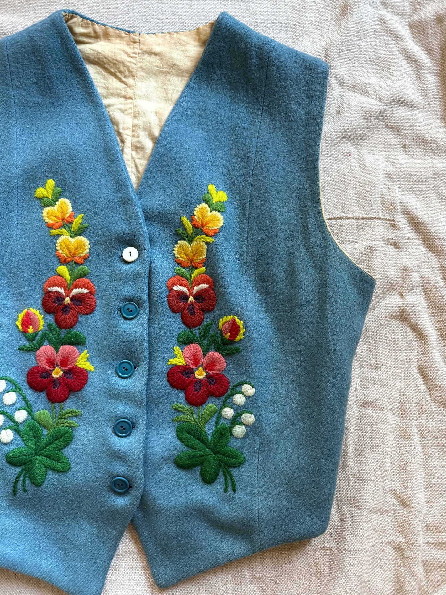 1930s/40s Cornflower Blue Embroidered Floral Waistcoat Vest- S/M
