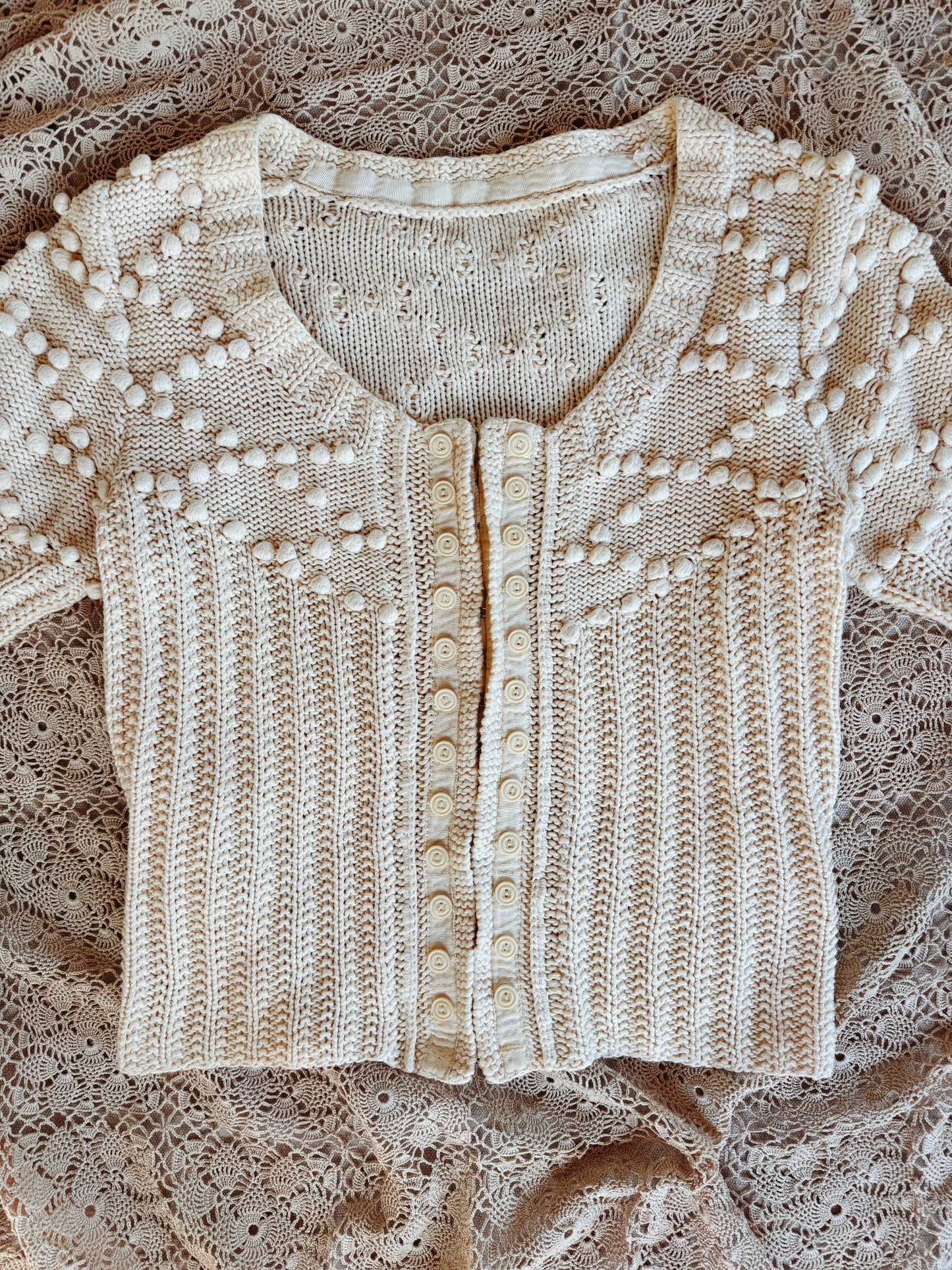 1930s/40s Cream Cropped Knit Top w/ Eyelet Closures + Bon Bons- S/M-M