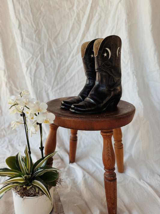 1940s/50s Black Pee Wee Cowboy Boots w/ Crescent Moon + Star Inlay- 9/9.5