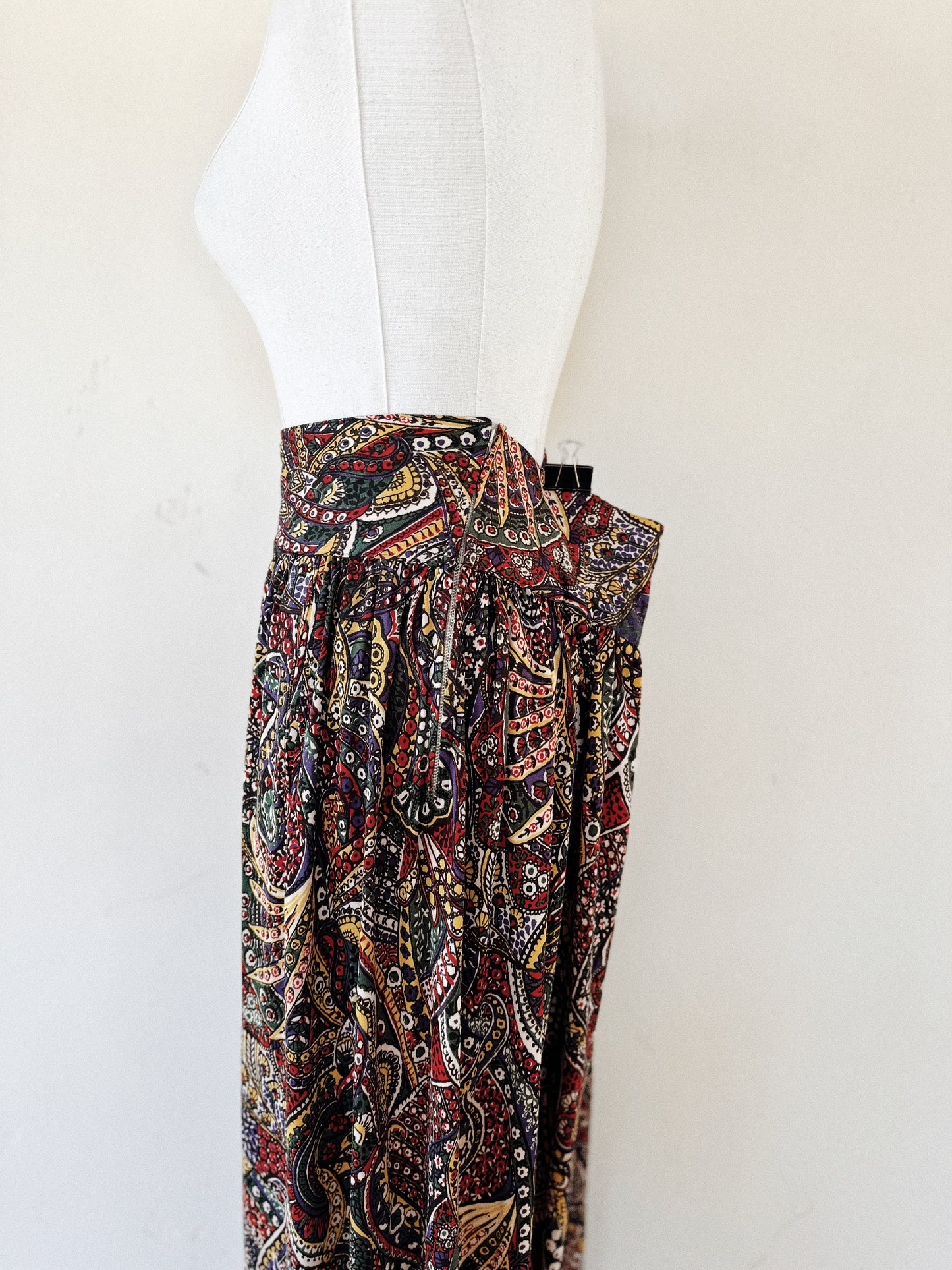 1930s/40s Paisley Rayon Jersey Ultra Wide Elephant Leg Palazzo Pants- L