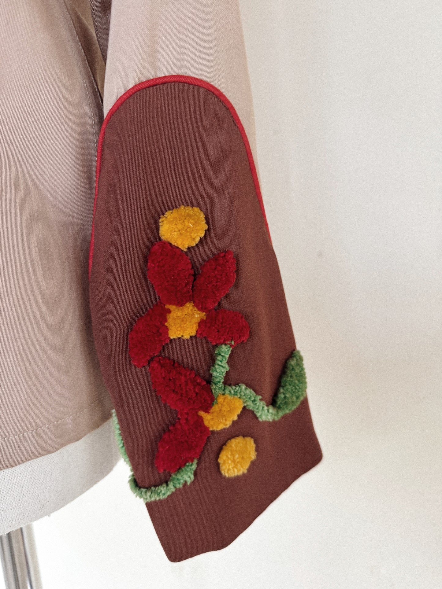 1940s/50s Gabardine Western Top w/ Chenille Floral Appliqué- S-S/M