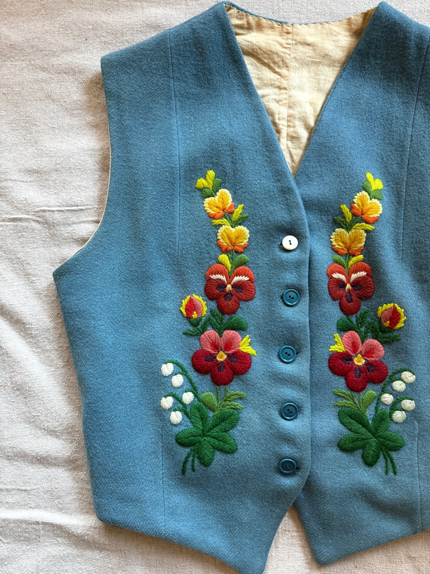 1930s/40s Cornflower Blue Embroidered Floral Waistcoat Vest- S/M