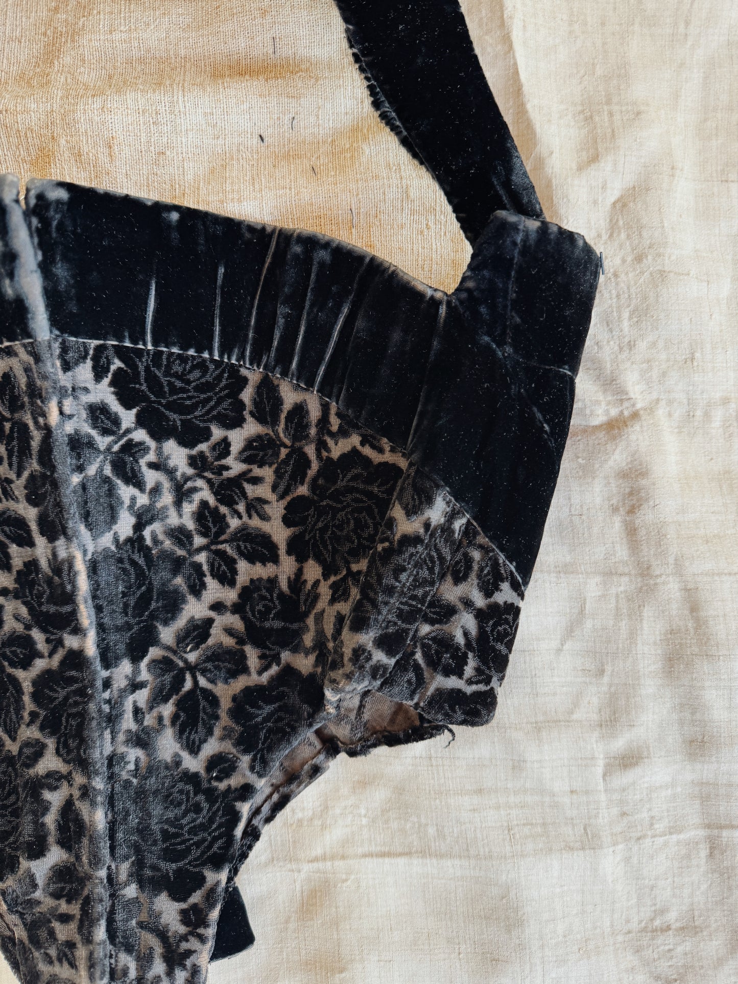 Antique Black Devoré Velvet Swiss Waist Corset- S/M