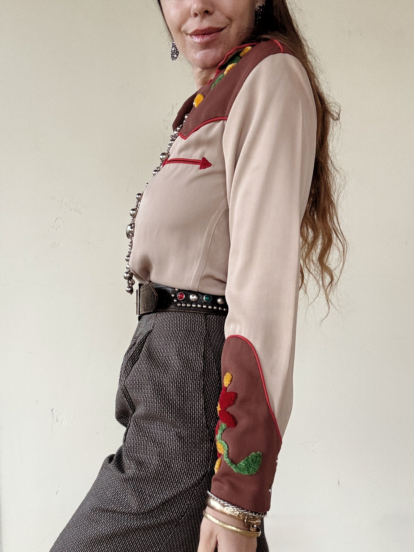 1940s/50s Gabardine Western Top w/ Chenille Floral Appliqué- S-S/M