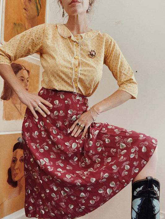1940s Novelty Print Twirling Top Rayon Skirt- XS/S