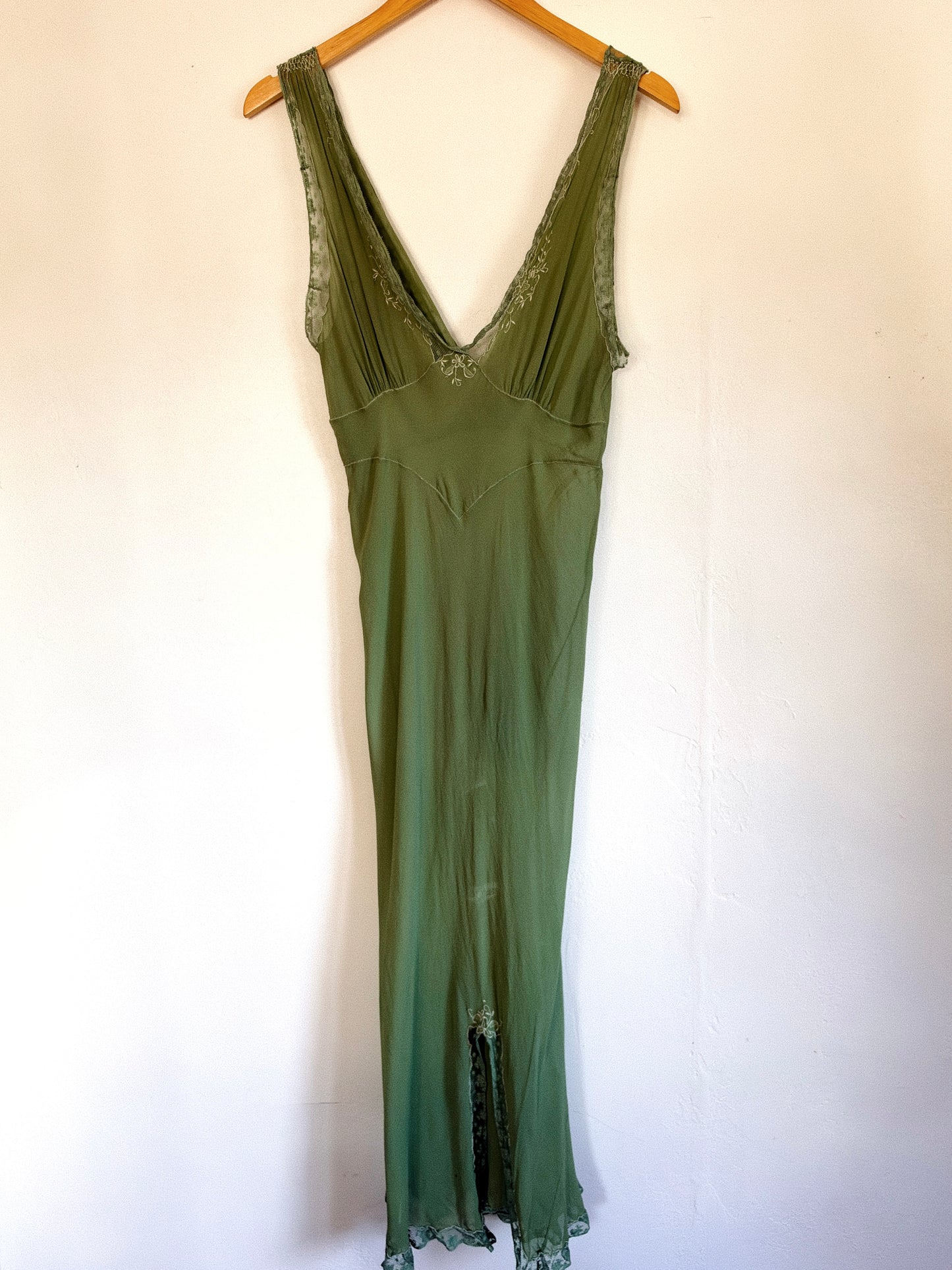 1930s Kelly Green Silk Chiffon Slip Dress w/ Smocked Shoulders- S/M-M